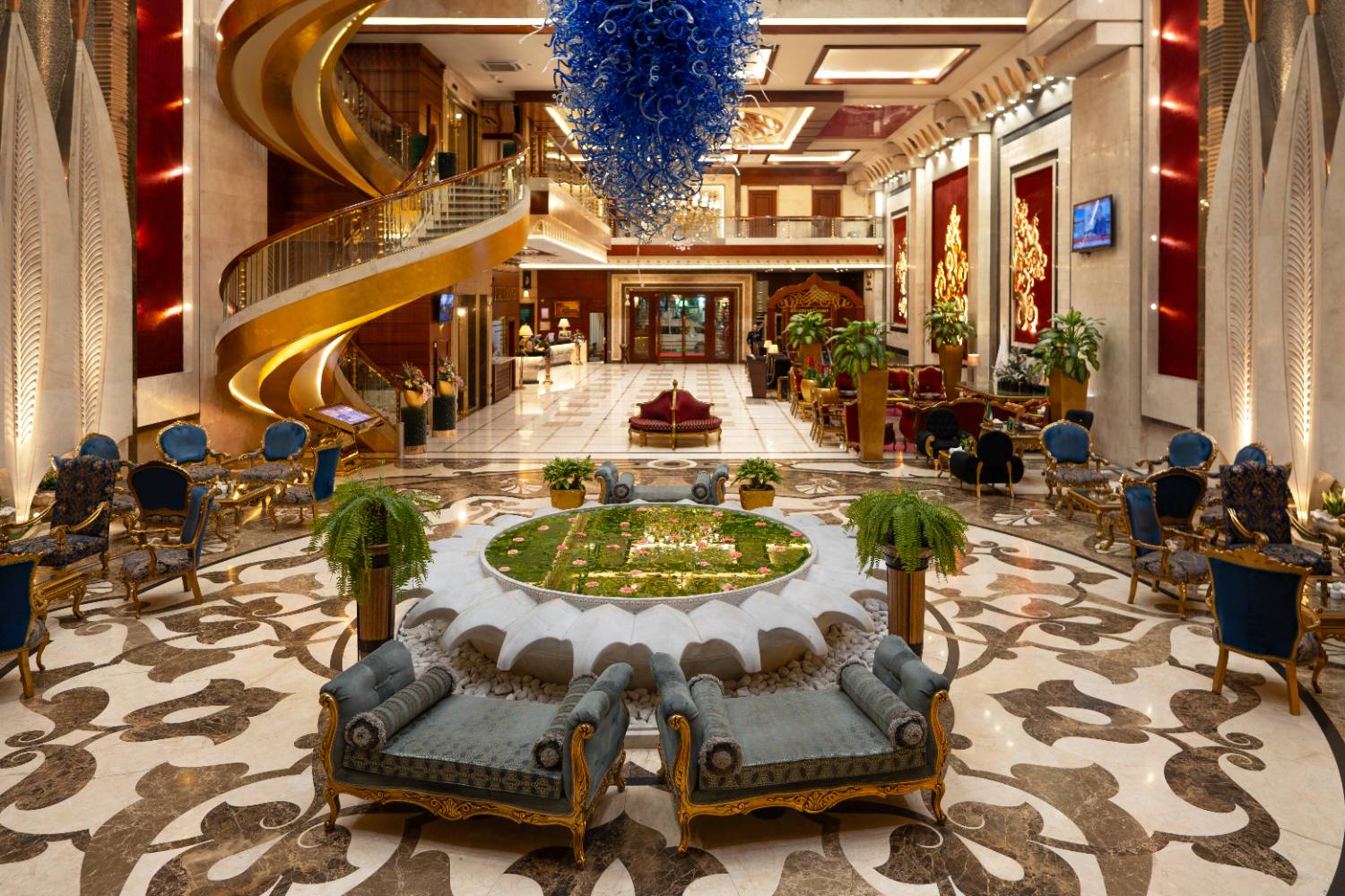 Darvishi Hotel