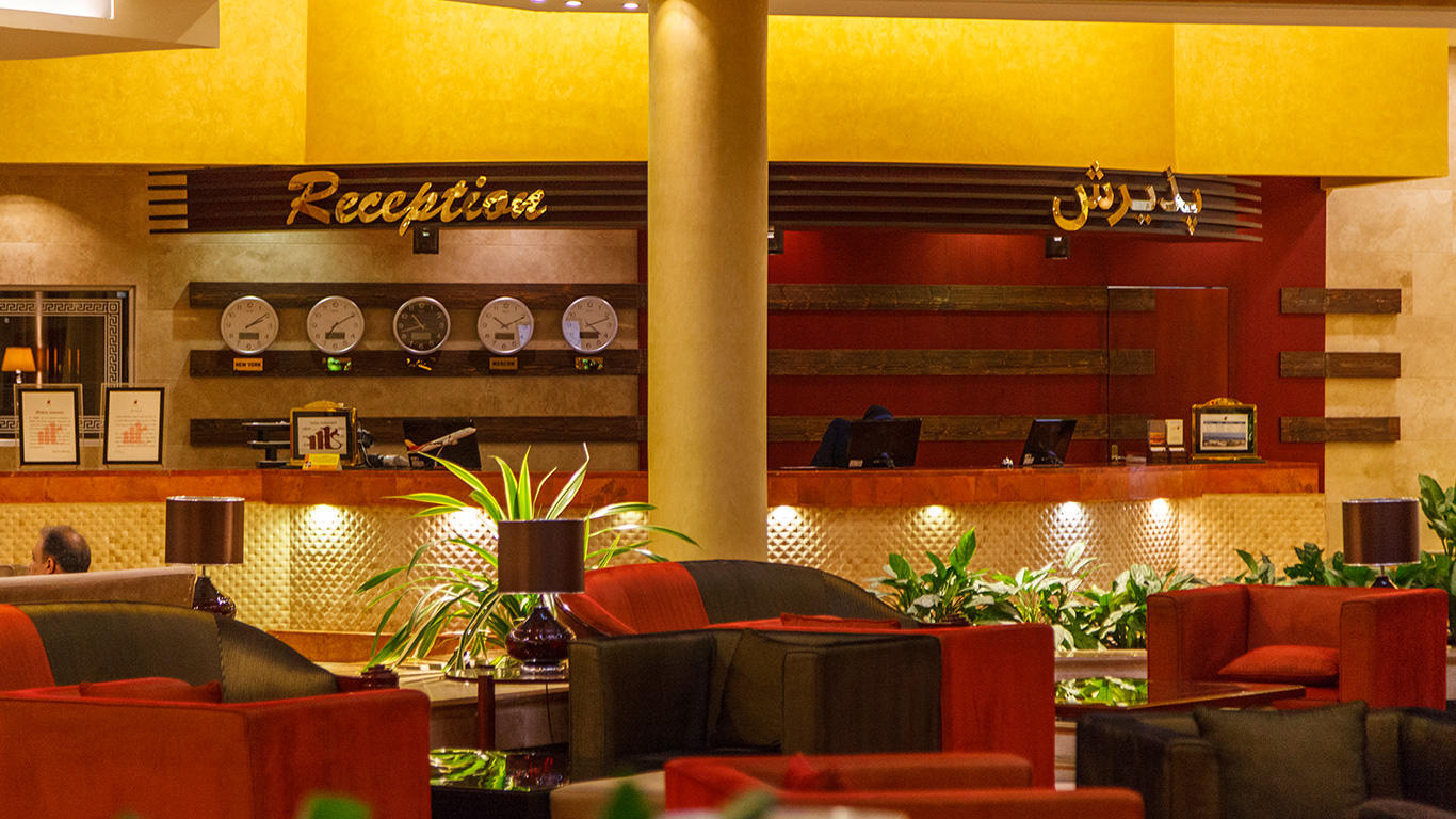 Marina Park Hotel