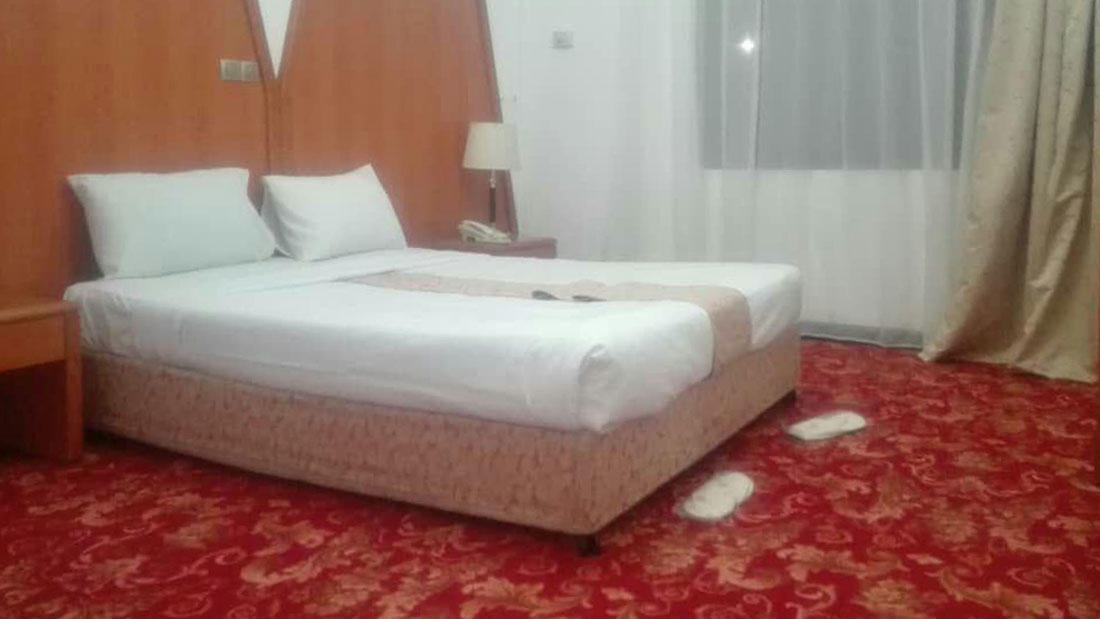 Laleh Hotel