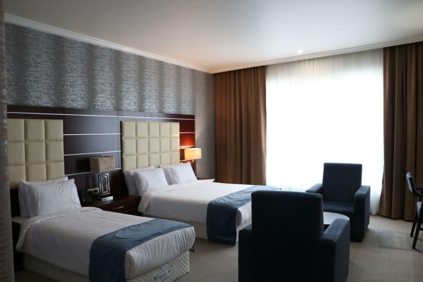 Diyako Palace Hotel