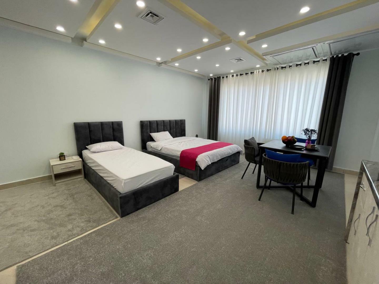 Orchideh Hotel