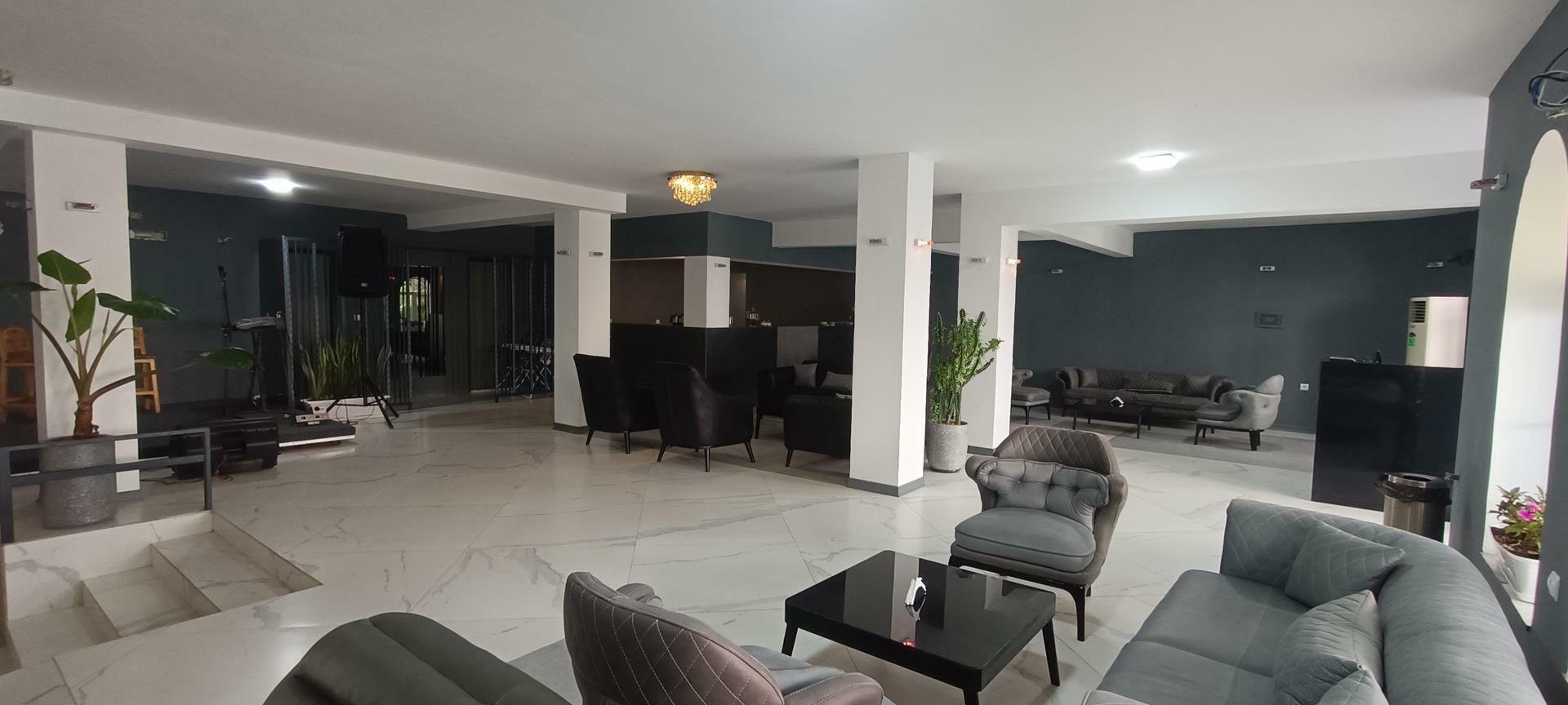 Rose Hotel