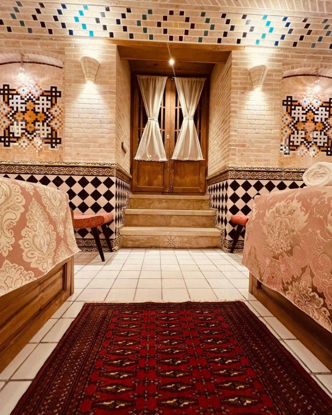 Shams ol-Molouk Boutique Hotel