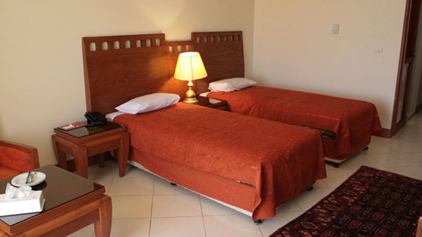 Zanjan Grand Hotel
