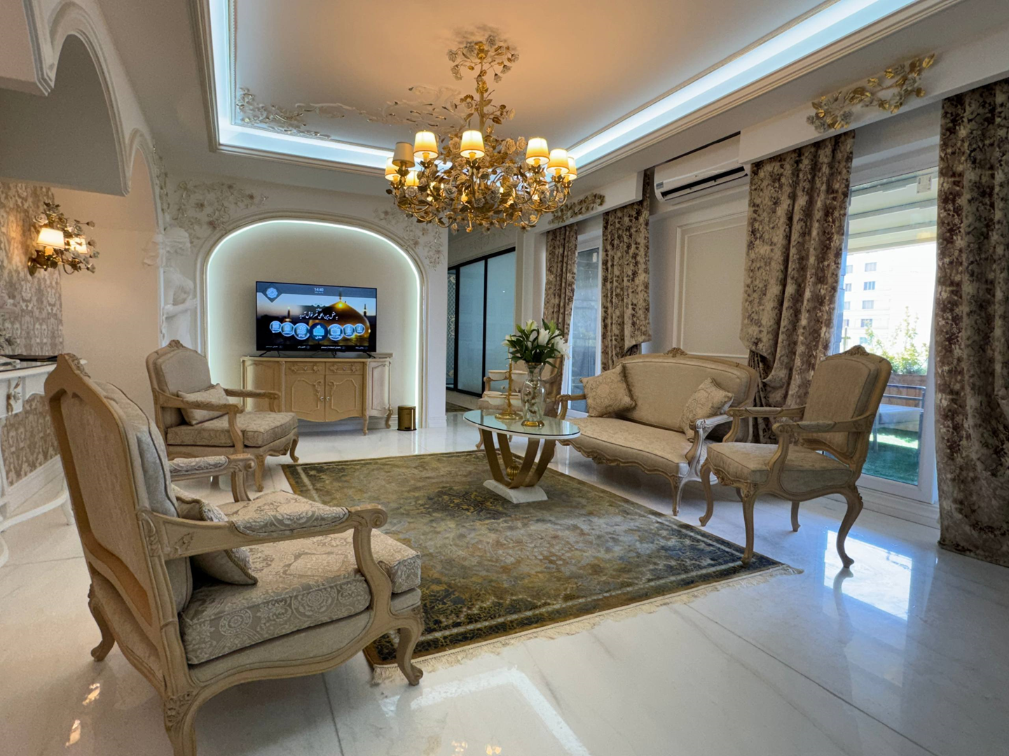 Ghasr International Hotel