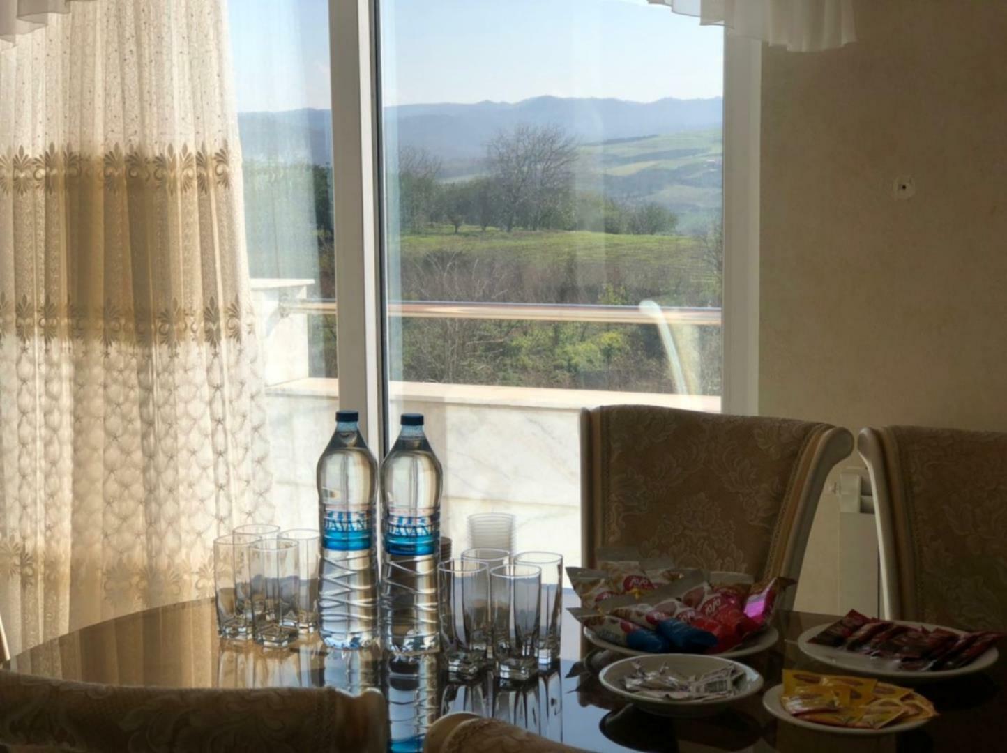 Aseman Shahr Hotel