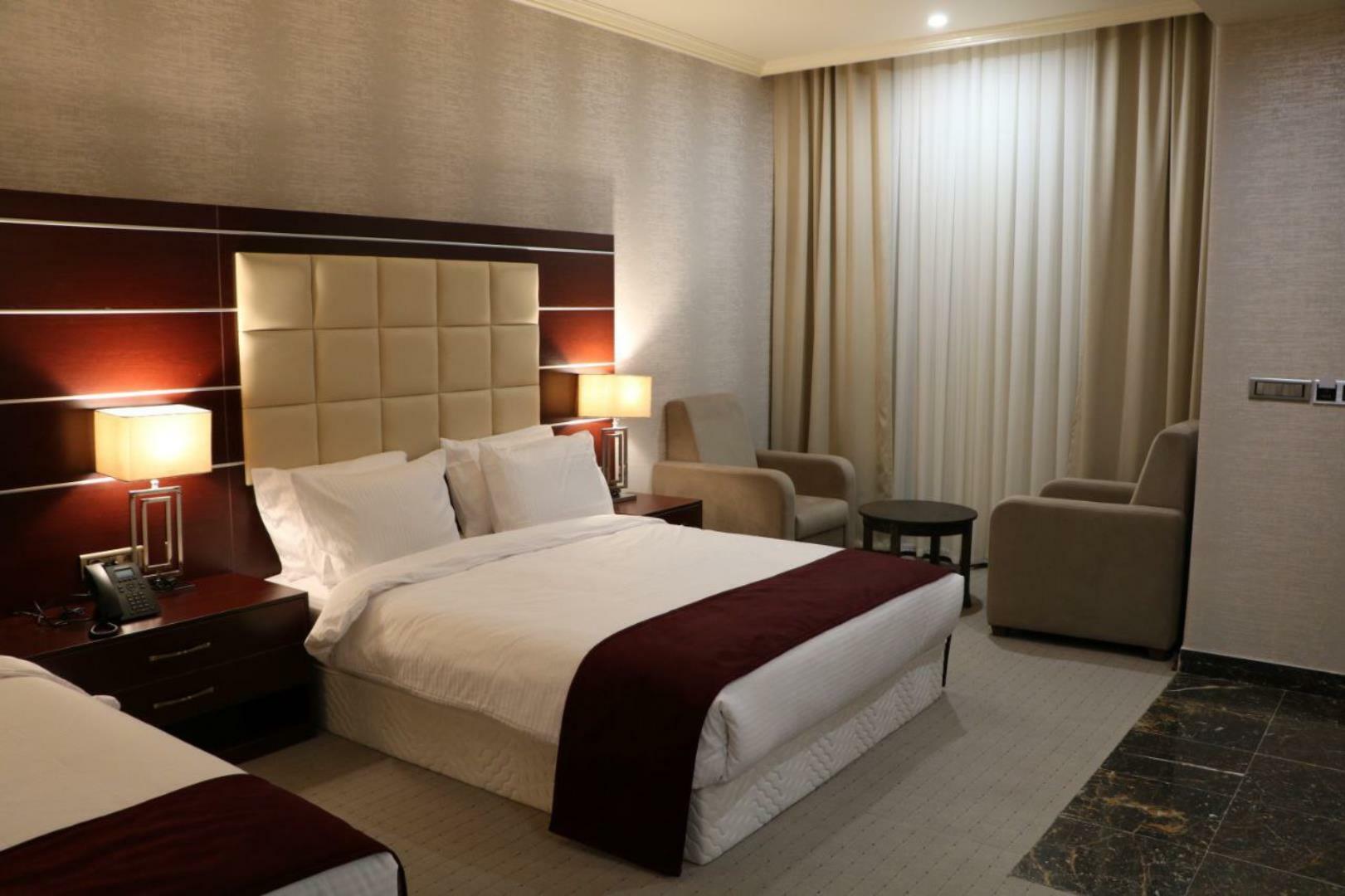 Diyako Palace Hotel