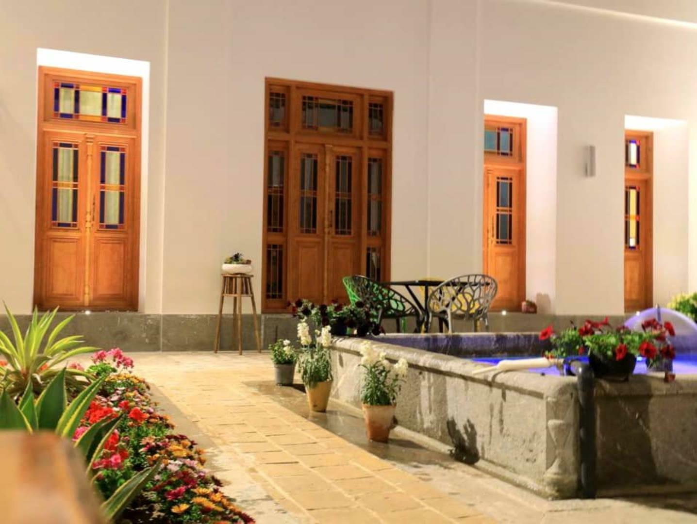 Sadiq Traditional Hotel