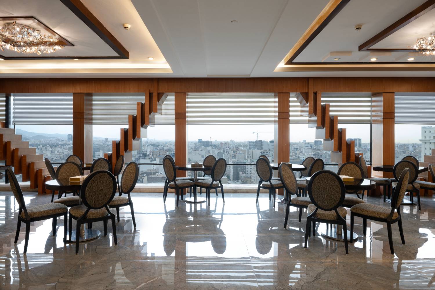 Darvishi Hotel