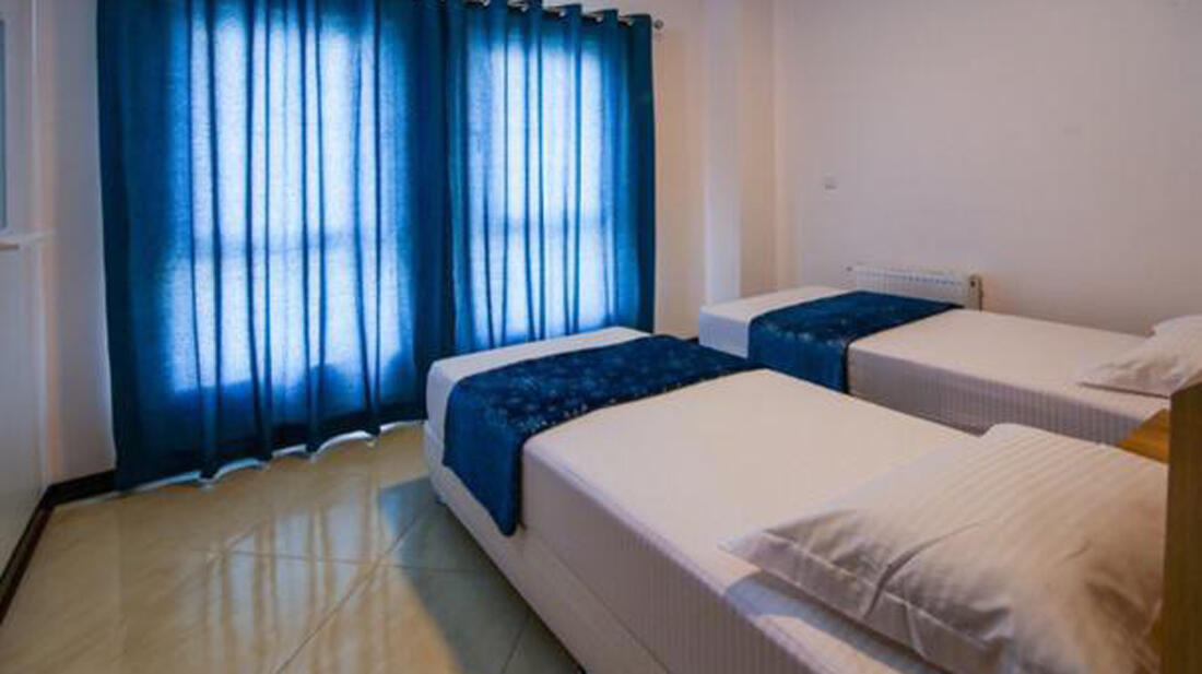 Roz Ayand Hotel Apartment