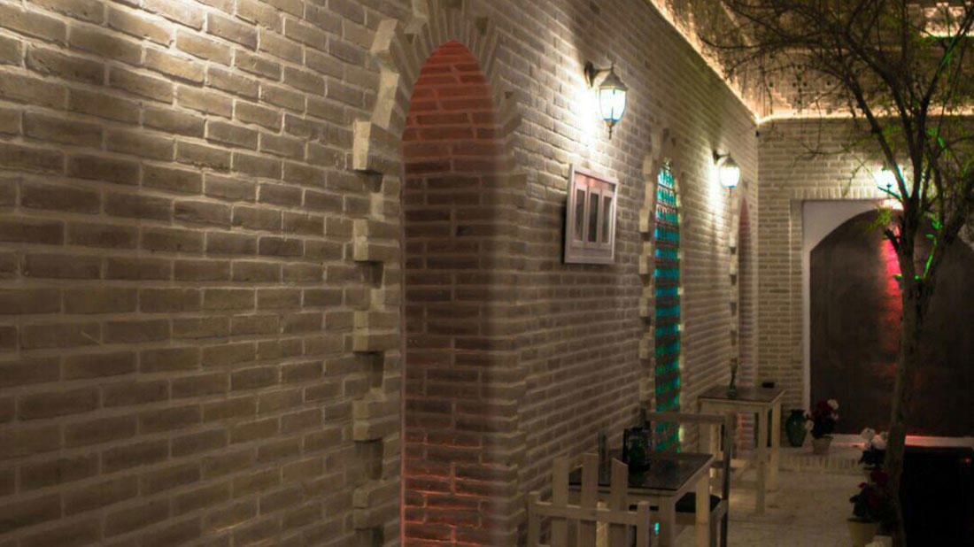 Shahbaz Hotel