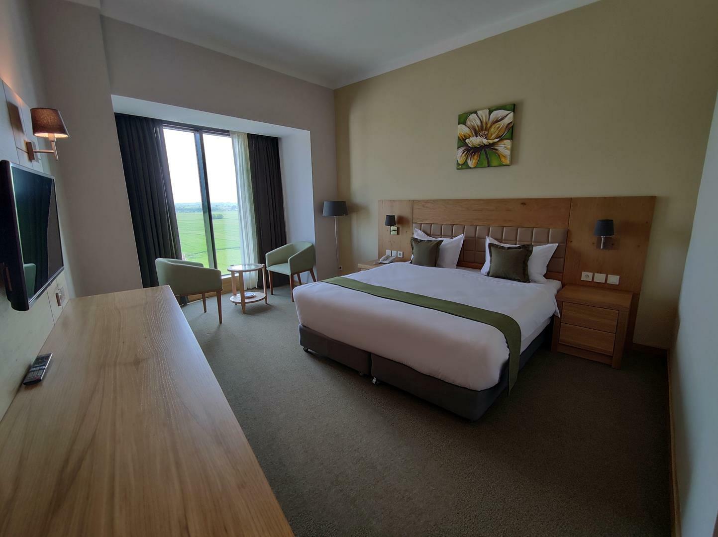 Mizban 5-Star Hotel