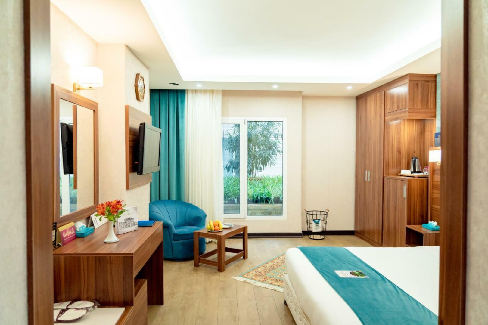 Parsian Ali-Qapu Hotel