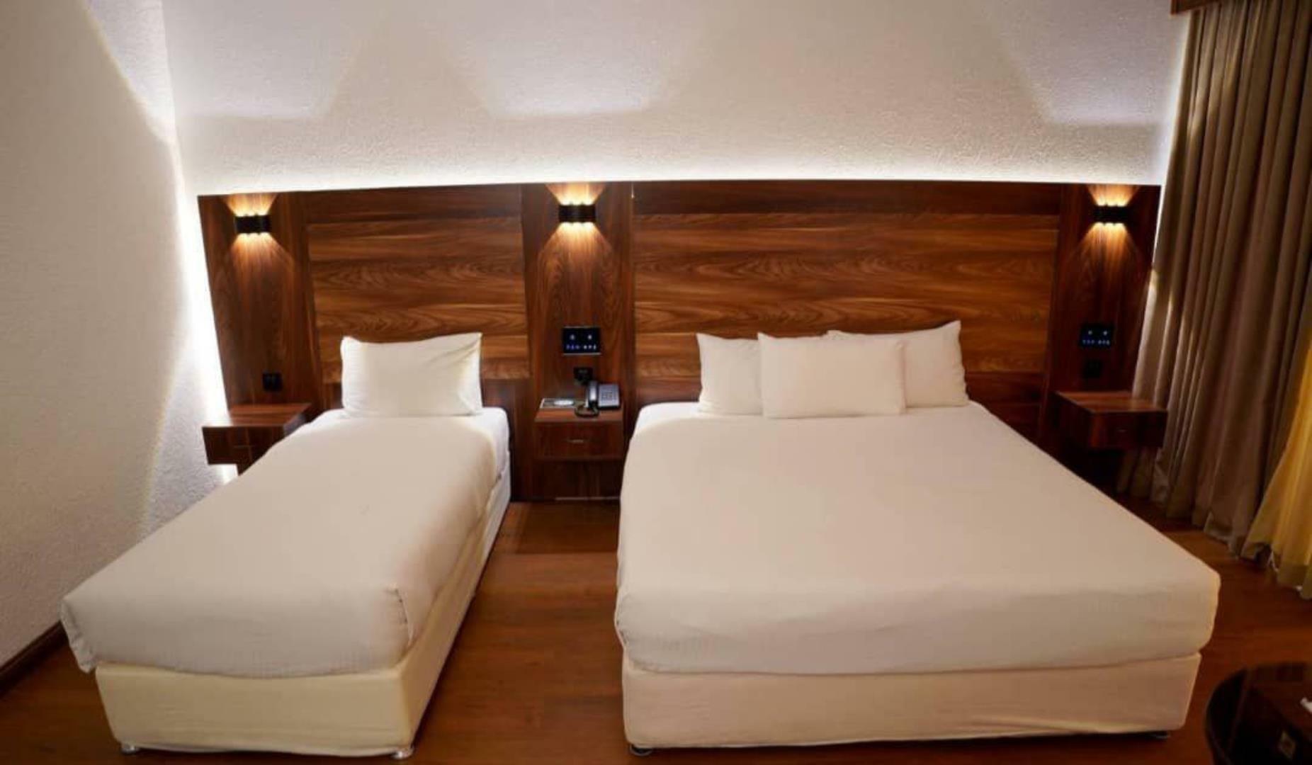 Shayan Hotel