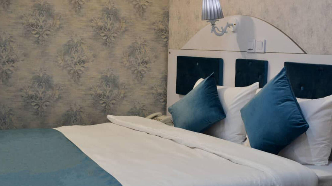 Larn Hotel