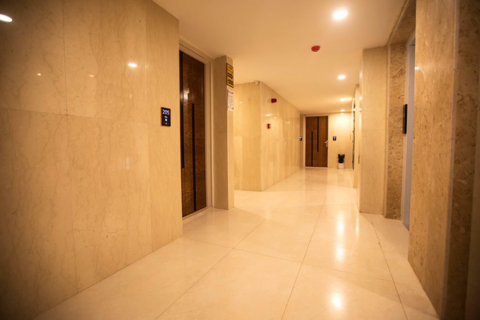 Esfahan Mani Hotel