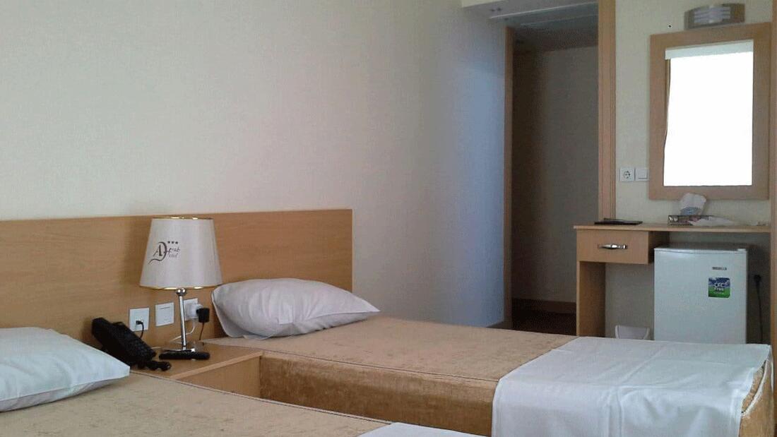Ahrab Hotel